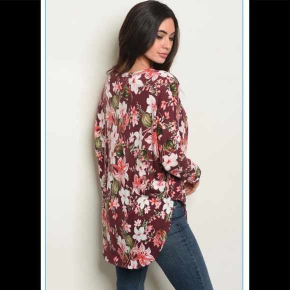 1 left❤️cute floral burgundy top - Picture 3 of 8